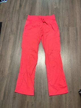 Lululemon Dance Studio Mid-Rise Pant
Regular